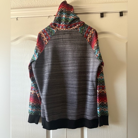 Hooey Multicolor Patterned Hoodie - Picture 2 of 2